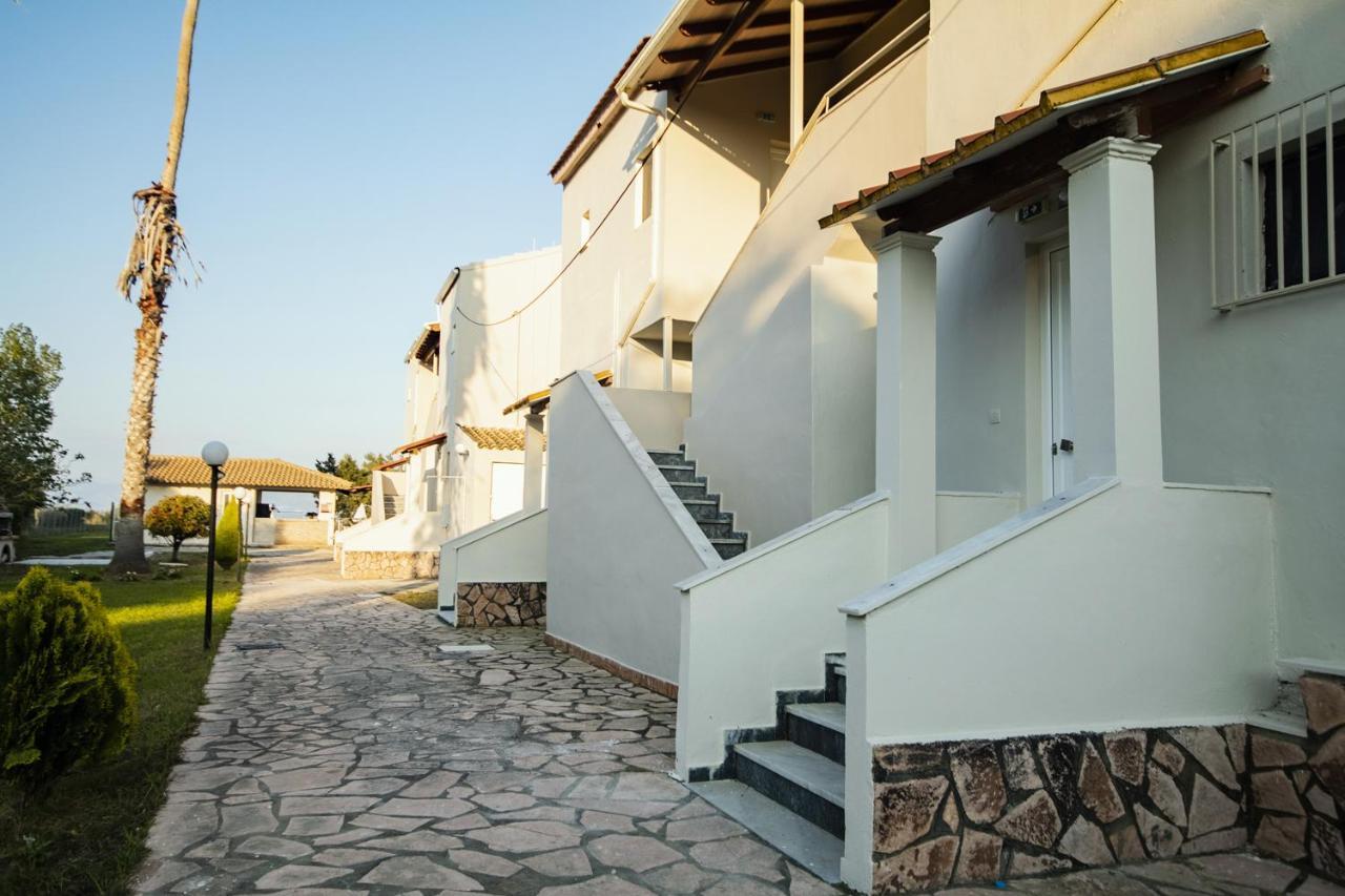 Melíkia Parakladi Seaside Retreat מראה חיצוני תמונה